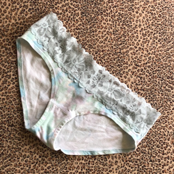 NWOT Victoria’s Secret Hip hugger Hipster lace top Panty - Picture 5 of 12